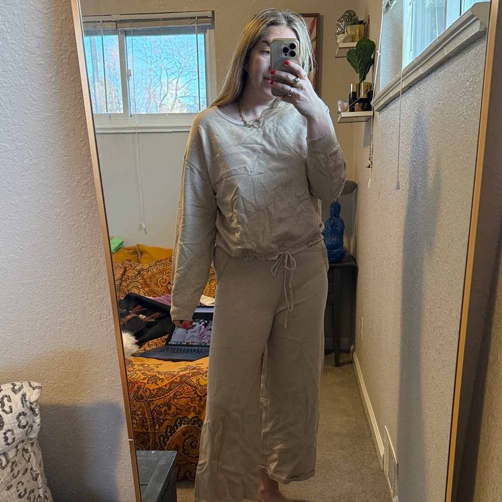 Whiteroom + Cactus Cozy Taupe Lounge Set